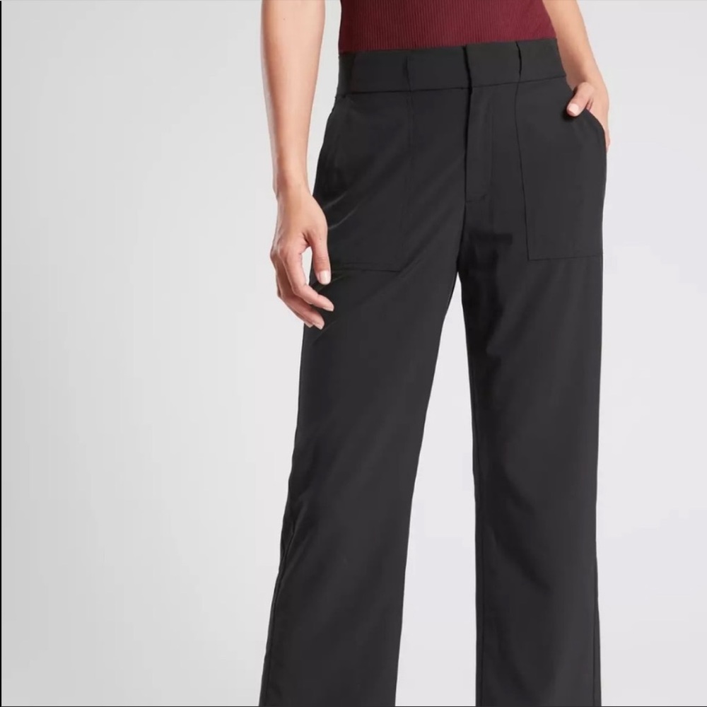 Athleta Tribeca Utility Crop Pant